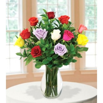 Mixed roses in a glass vase Online flower delivery in Jaipur Delivery Jaipur, Rajasthan